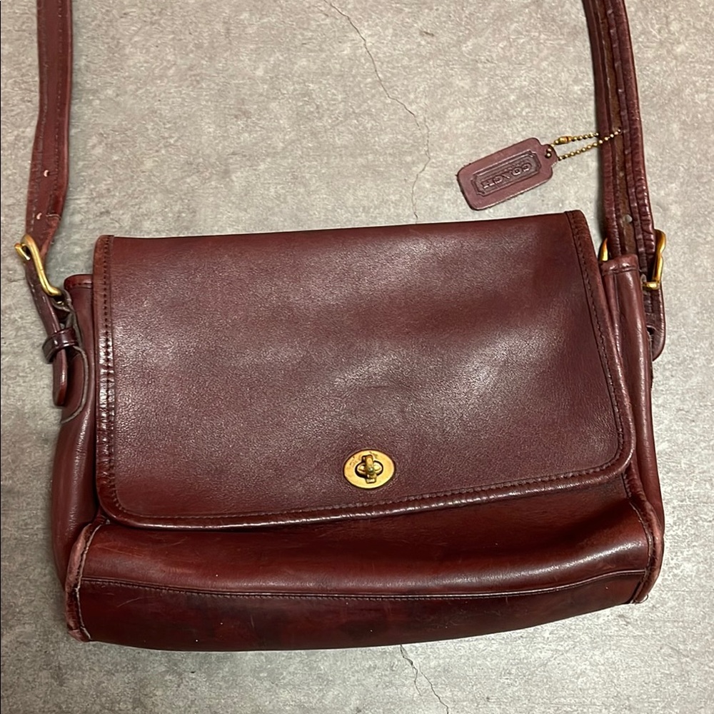 Vintage Coach Rambler Bag in Burgundy